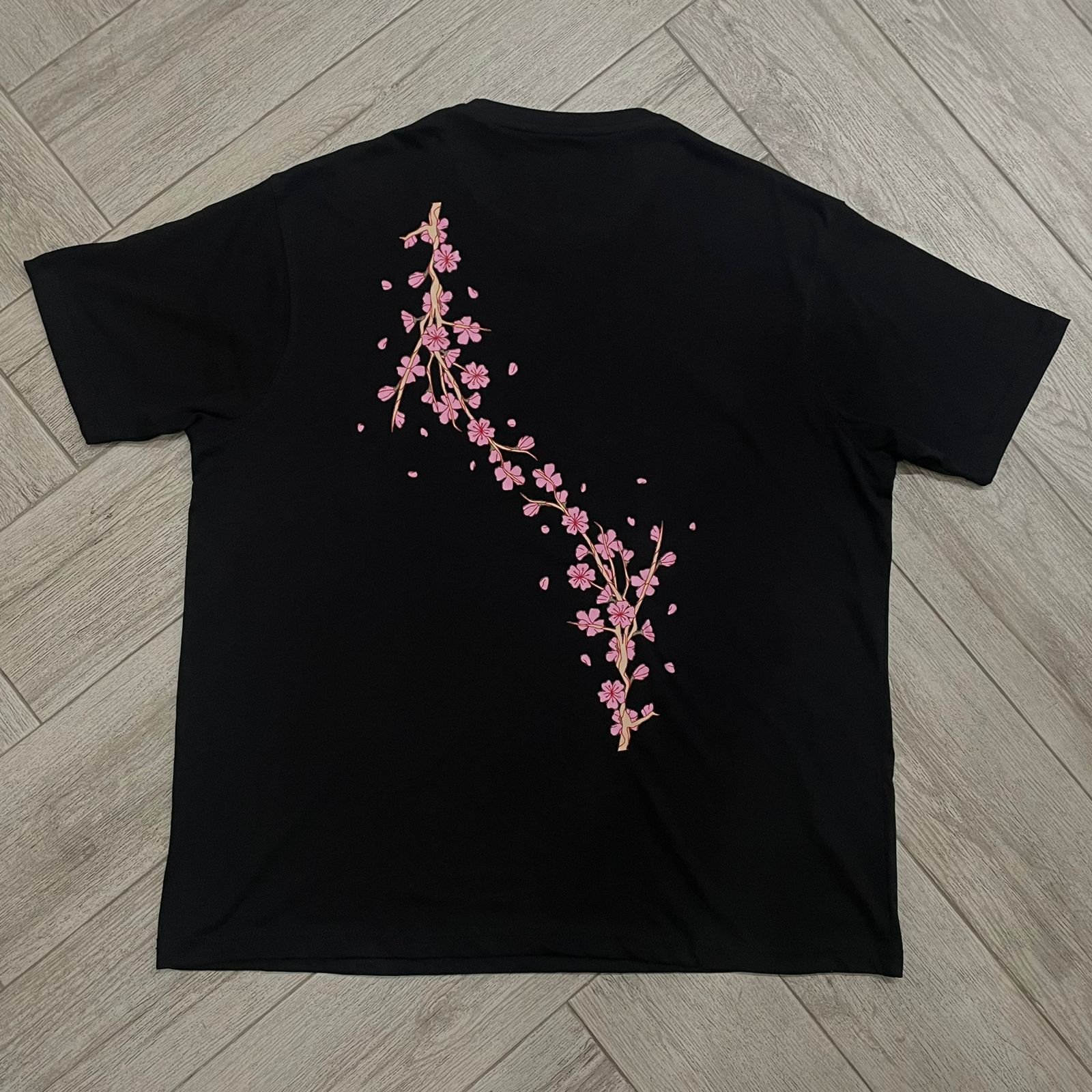 Blossom Tee - Black